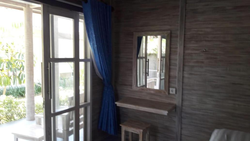 Vista Huts Lembongan Hotel Exterior foto